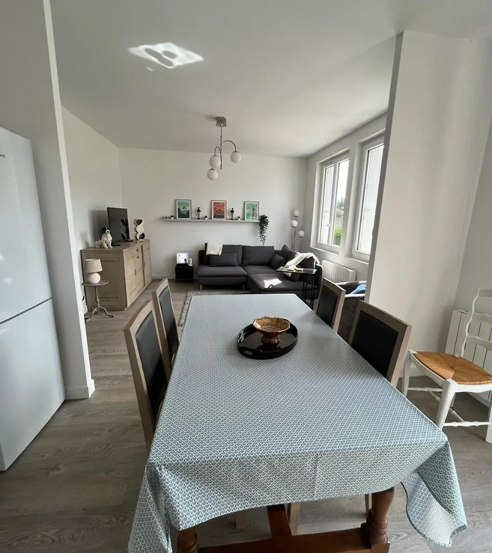 Maison De Ville A La Mer Tres Bien Equipee Proche Centre Avec Commerces Plouescat Frankrike