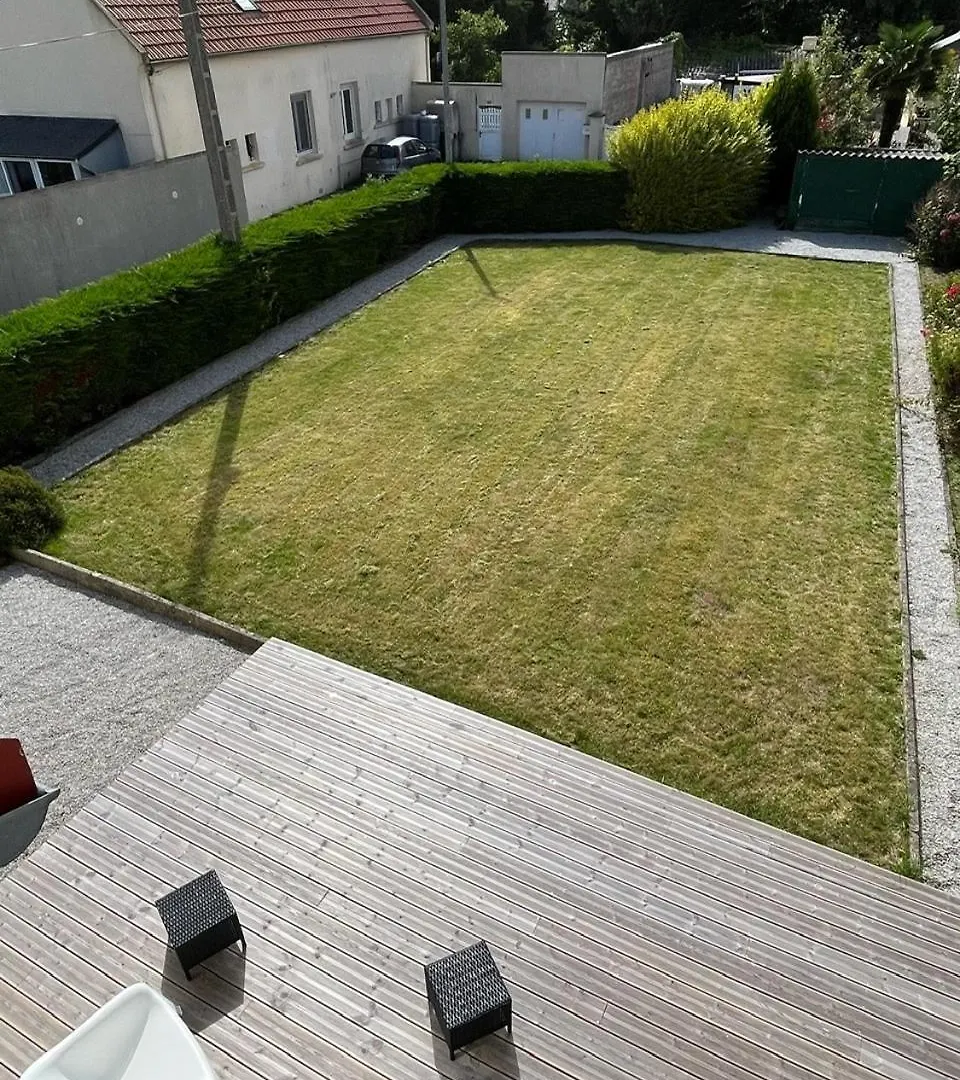 Maison De Ville A La Mer Tres Bien Equipee Proche Centre Avec Commerces Plouescat Holiday home